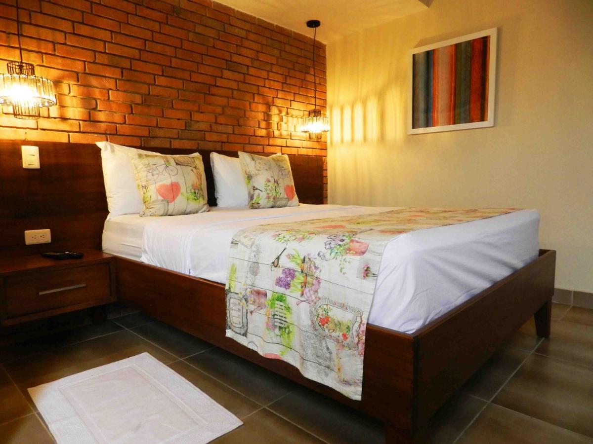 Mon Hotel Boutique Constanza Exterior photo